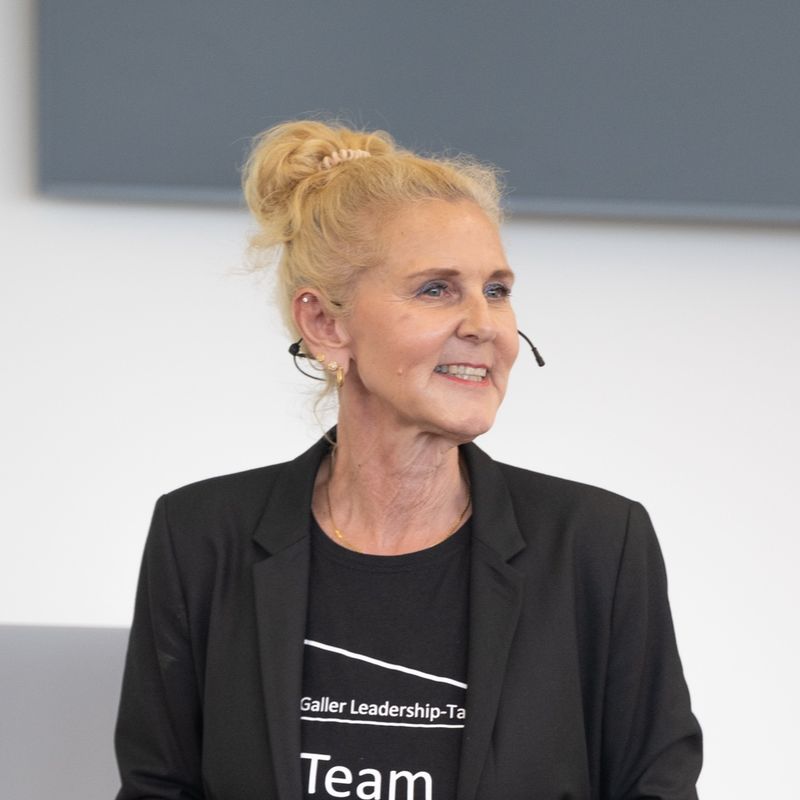 Porträt von Heike Bruch